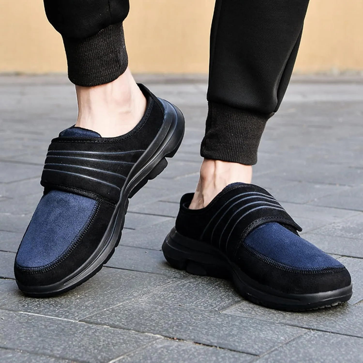 2022 New Couple Men's Autumn and Winter Walking Lightweight Soft Sole Non Slip Cover Heel Mens Casual Slip on Shoes Wide Men'