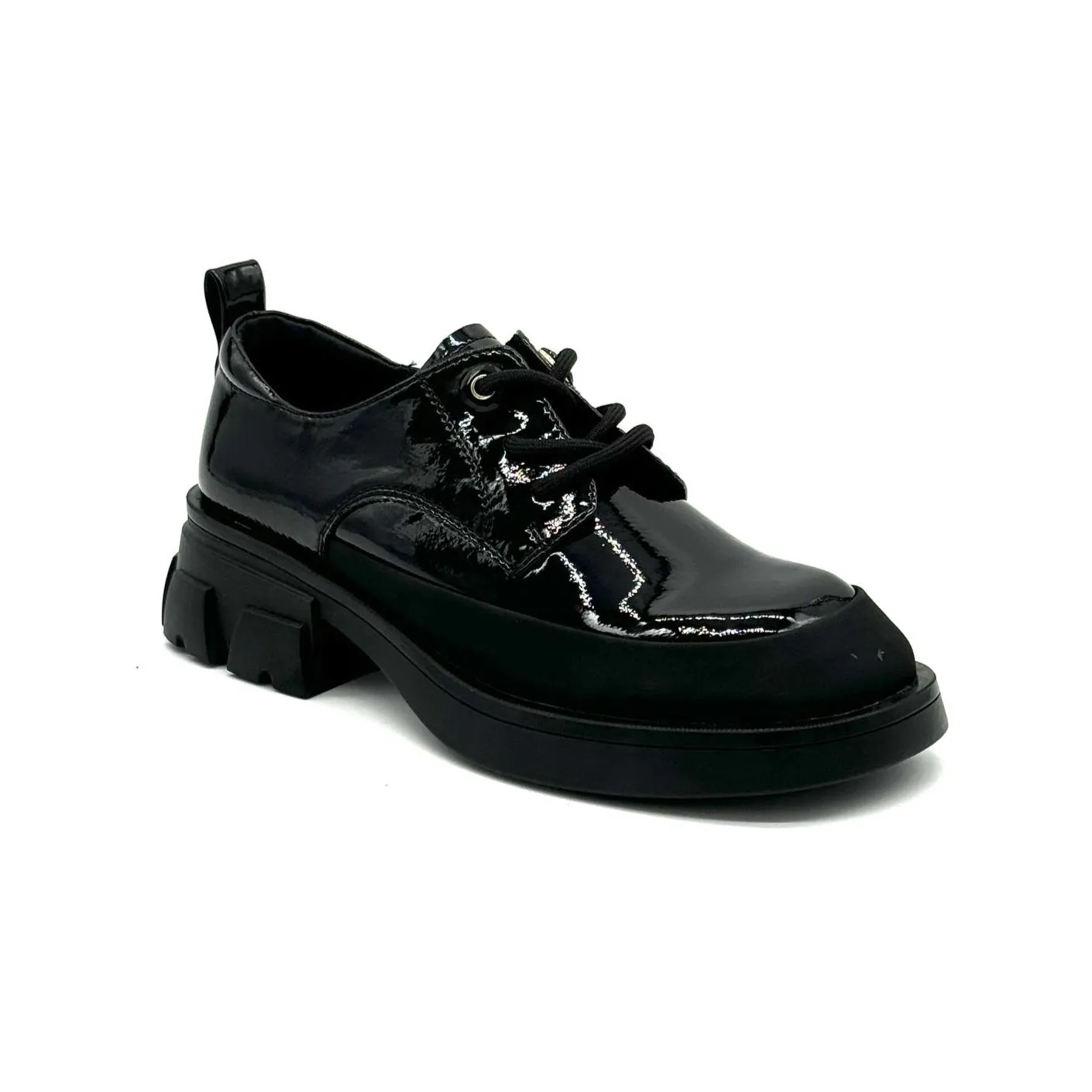 32W7-2 Rubber Tipped Laced Shoes