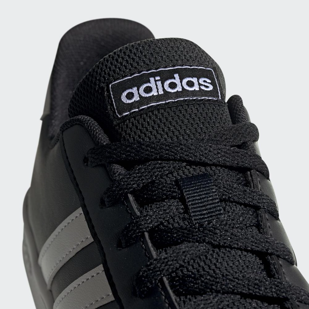 Adidas scarpa sneakers da ragazzi Grand Court K EF0102 nero-bianco foldable Shock Dispersing Heel Cup