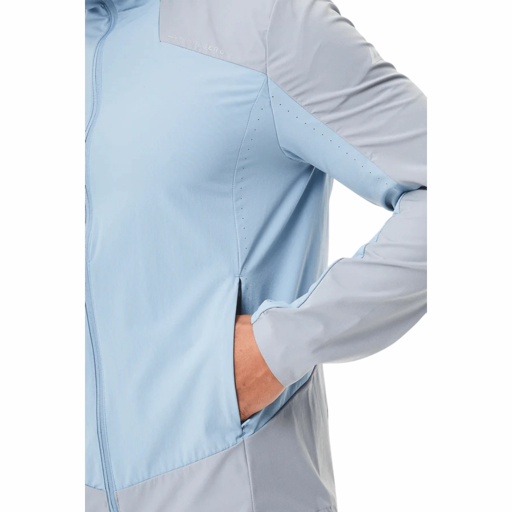 Temperature Regulating Fabric Protective Outerwear Trailberg Aperture Hood Jacket Men