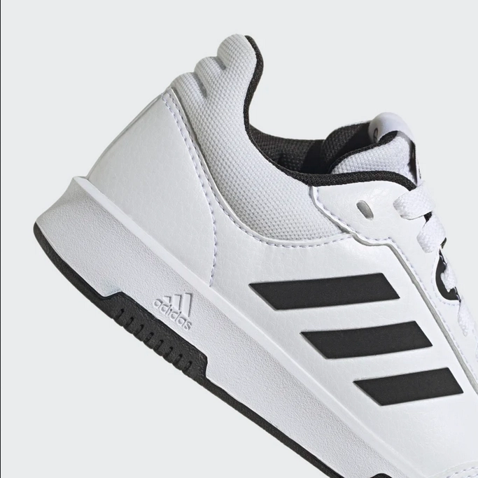 EVAComfort Adidas Sneakers da Training da ragazzo Tensaur Sport 2.0K GW6422 bianco-nero