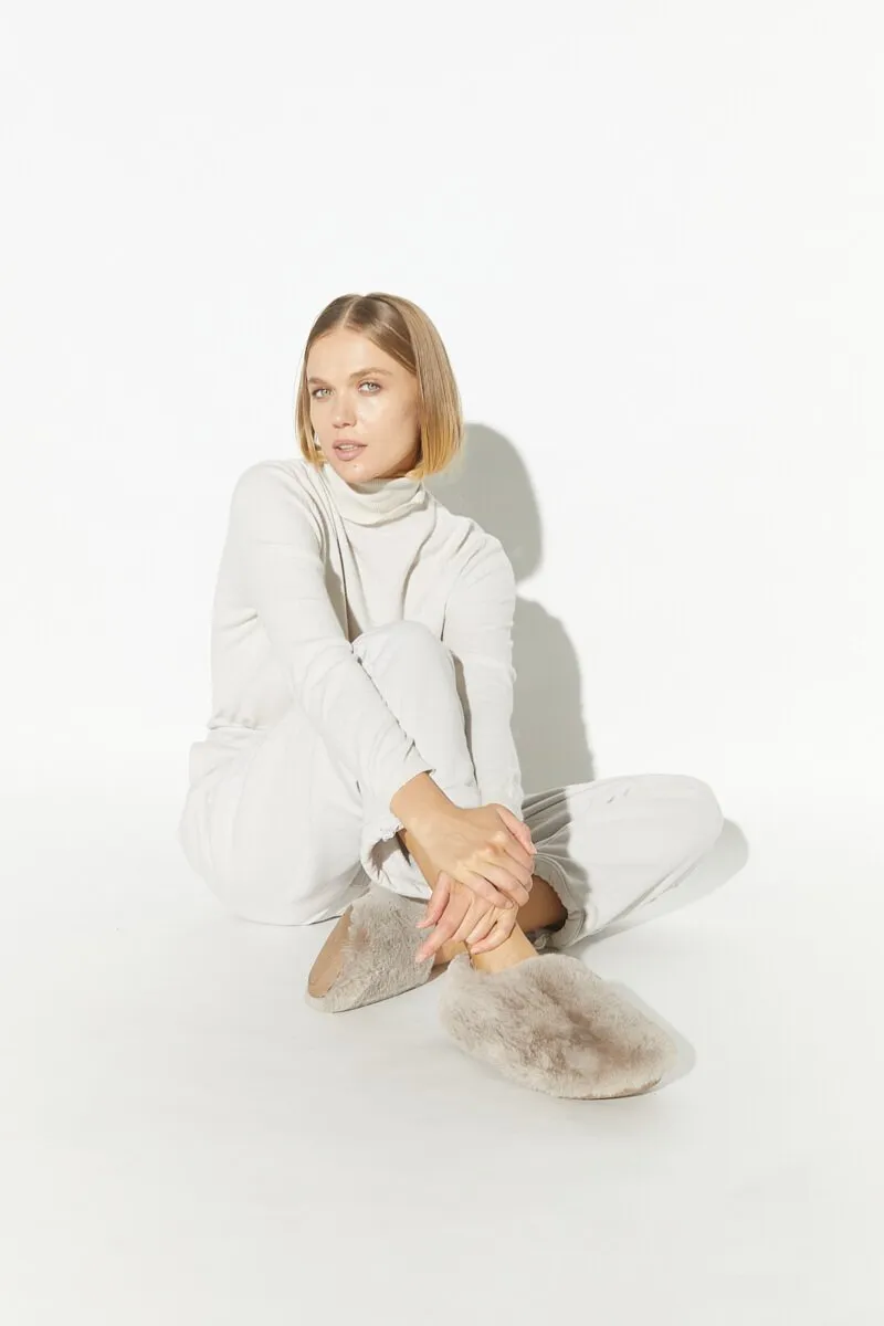 Astro Taupe