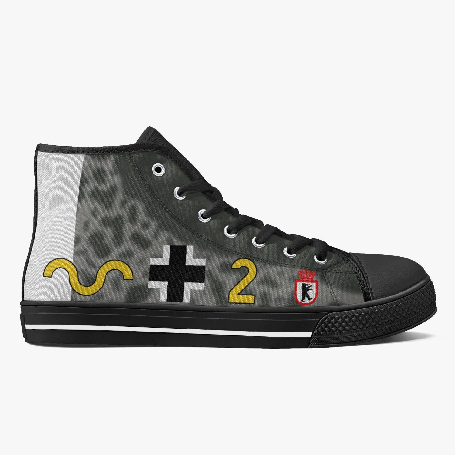 Bf-109 "Yellow 2" of Franz Stigler High Top Canvas Shoes