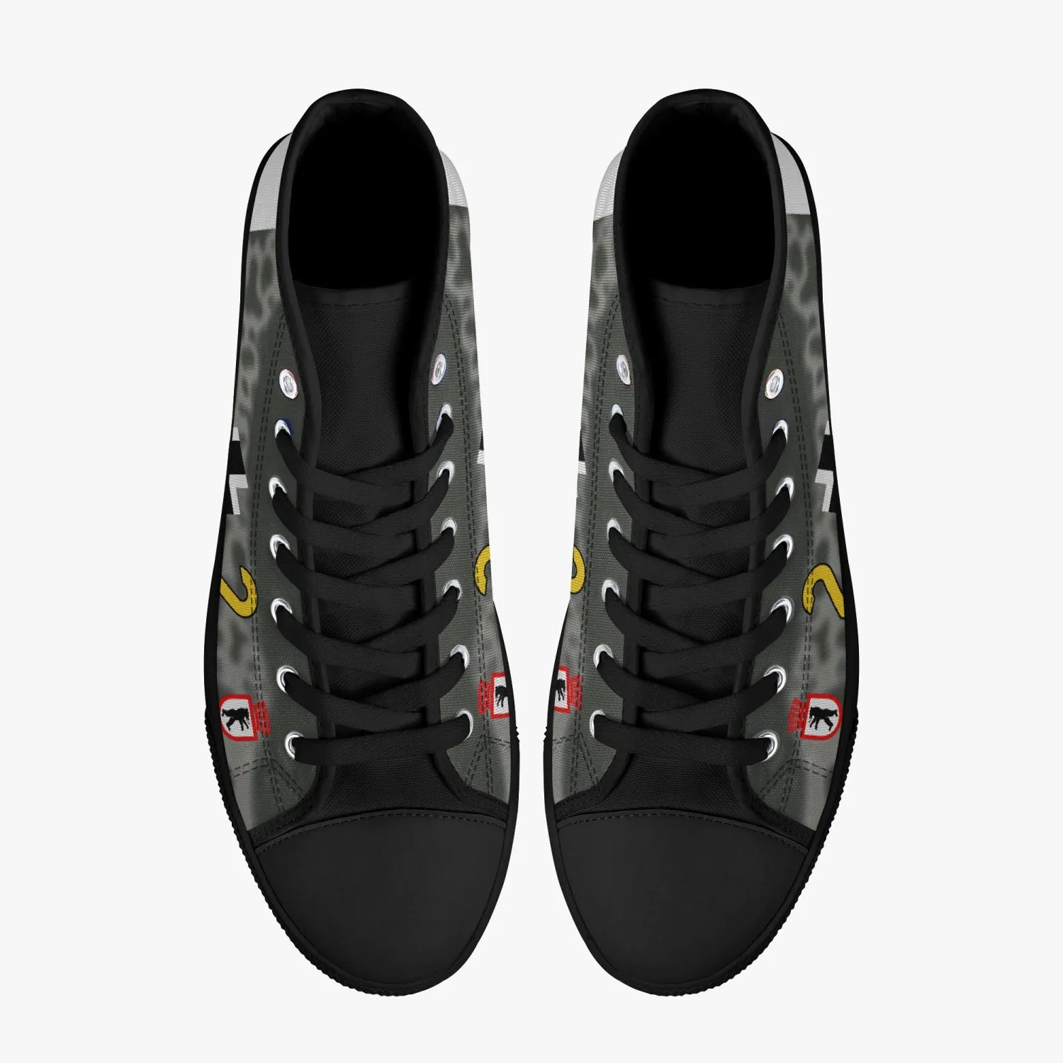 Bf-109 "Yellow 2" of Franz Stigler High Top Canvas Shoes