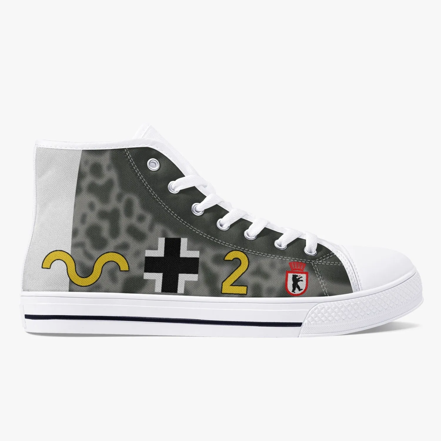 Bf-109 "Yellow 2" of Franz Stigler High Top Canvas Shoes