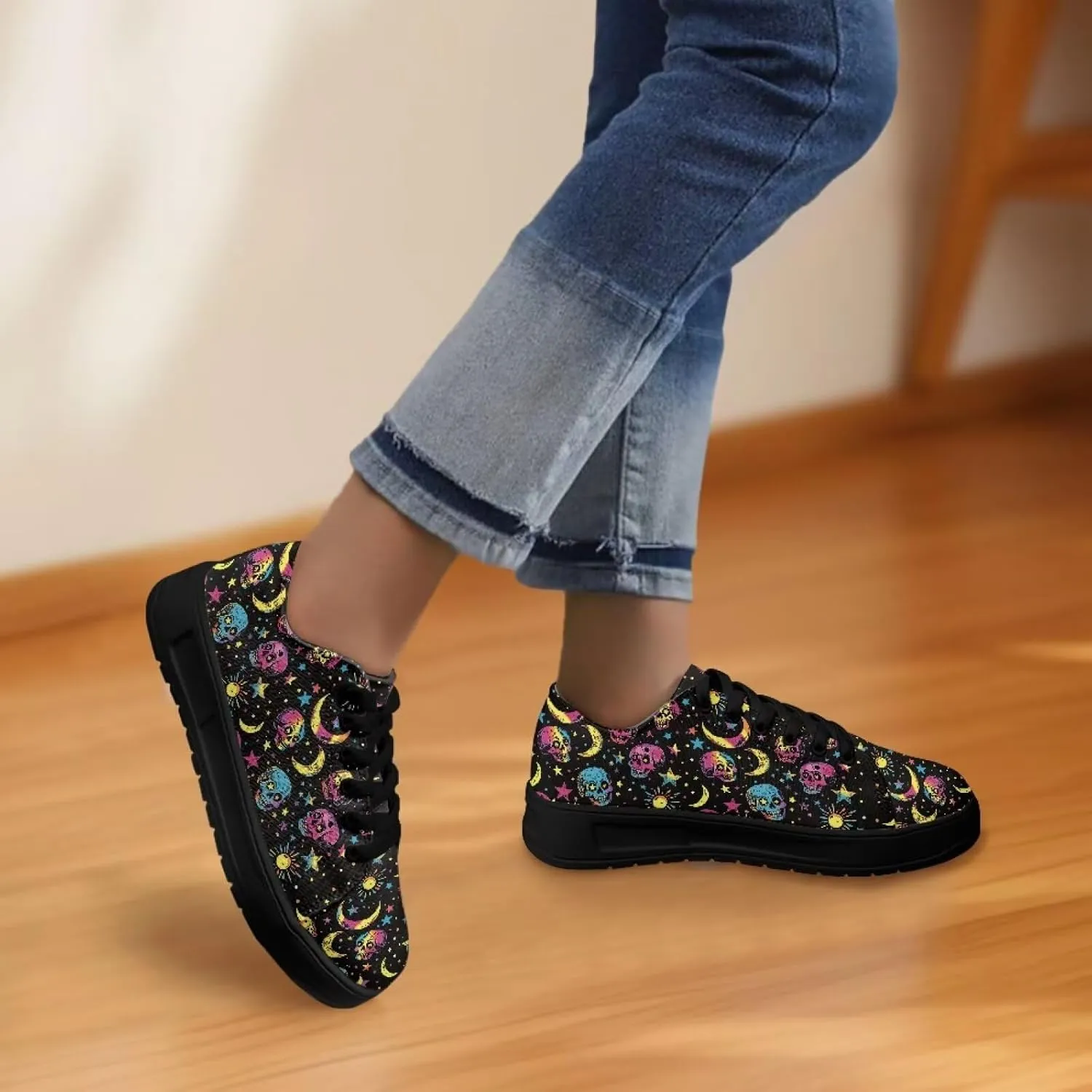 Canvas Shoes Lace-Up Low Top Sneakers Womens Fashion Casual Shoes Walking Comfortable Platform Canvas Sneakers