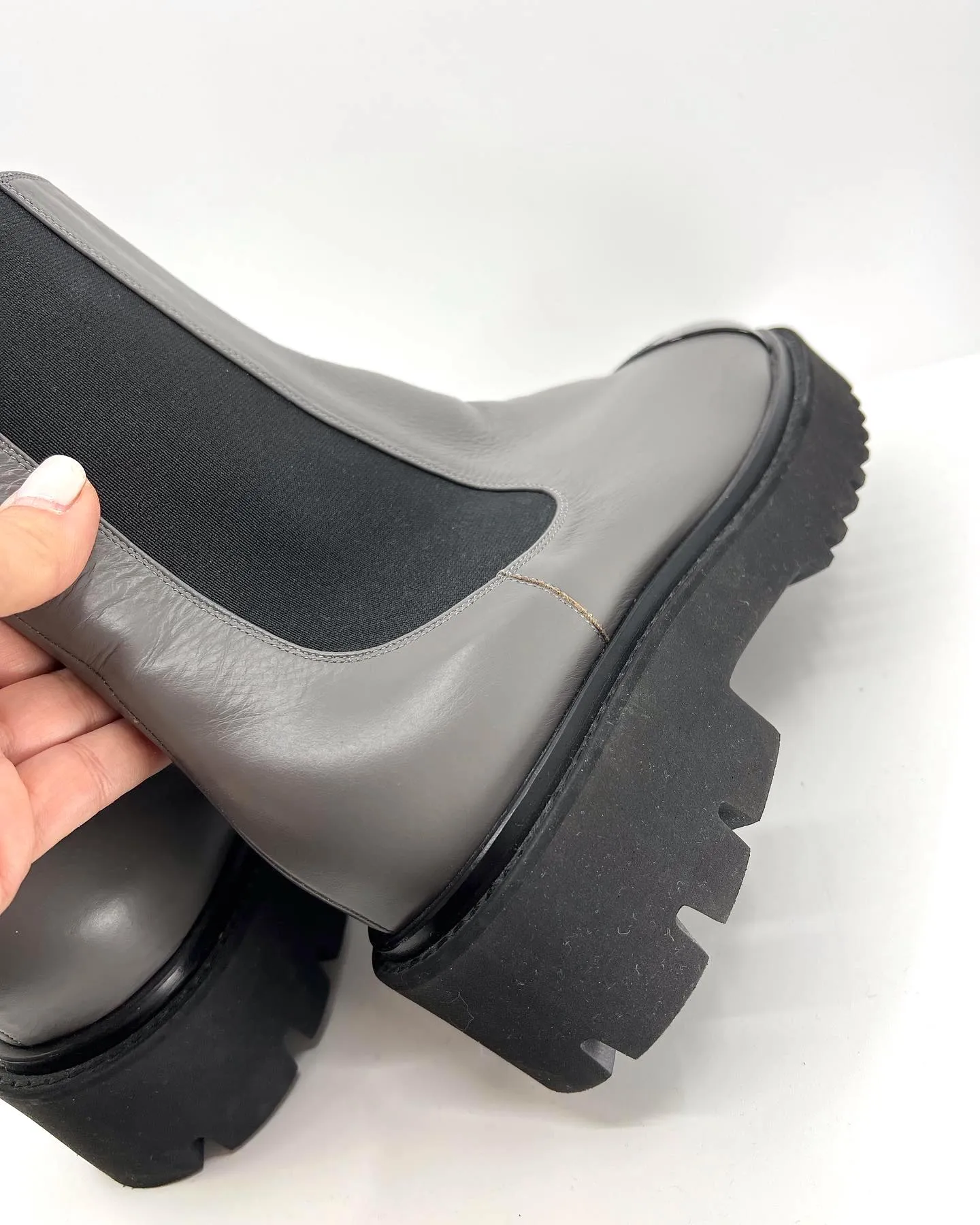 CHANEL CALFSKIN PATENT CAP TOE CC LOGO CHELSEA LEATHER BOOTS