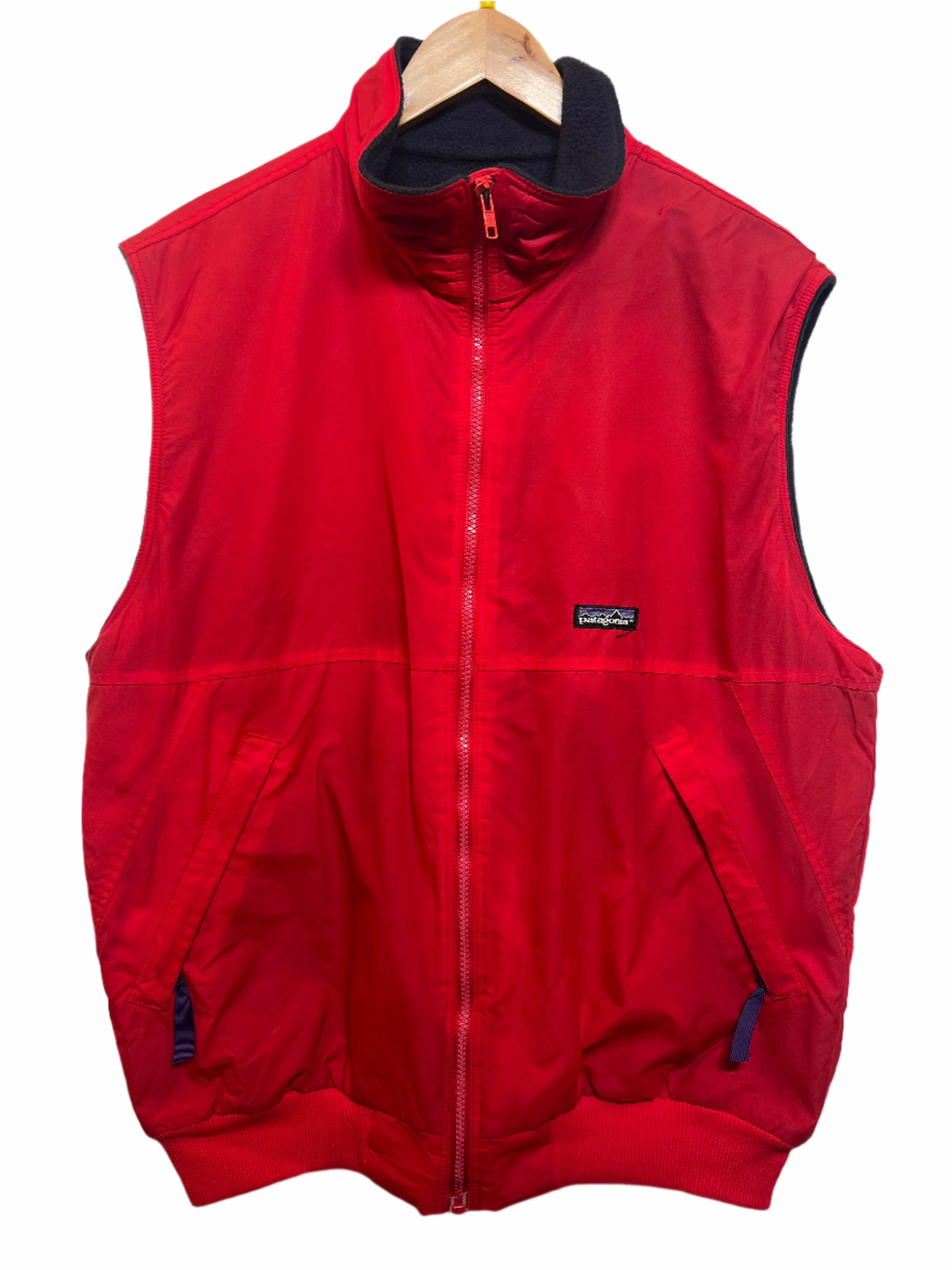 Invoice Quilted Stitching Patagonia Mens Red Gilet (Size L)