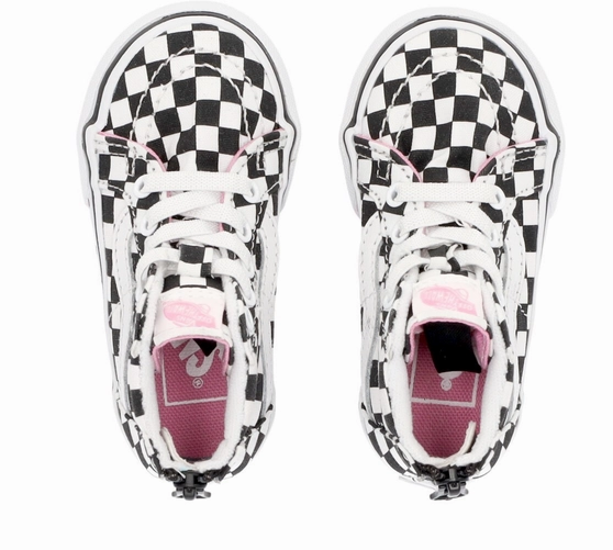 Vans sneakers alta da bambino Sk8-Hi Zip Candy Hearts VN000XG5ABY1 nero-bianco Rebound Axis Technology running in a sidewalk area shoes