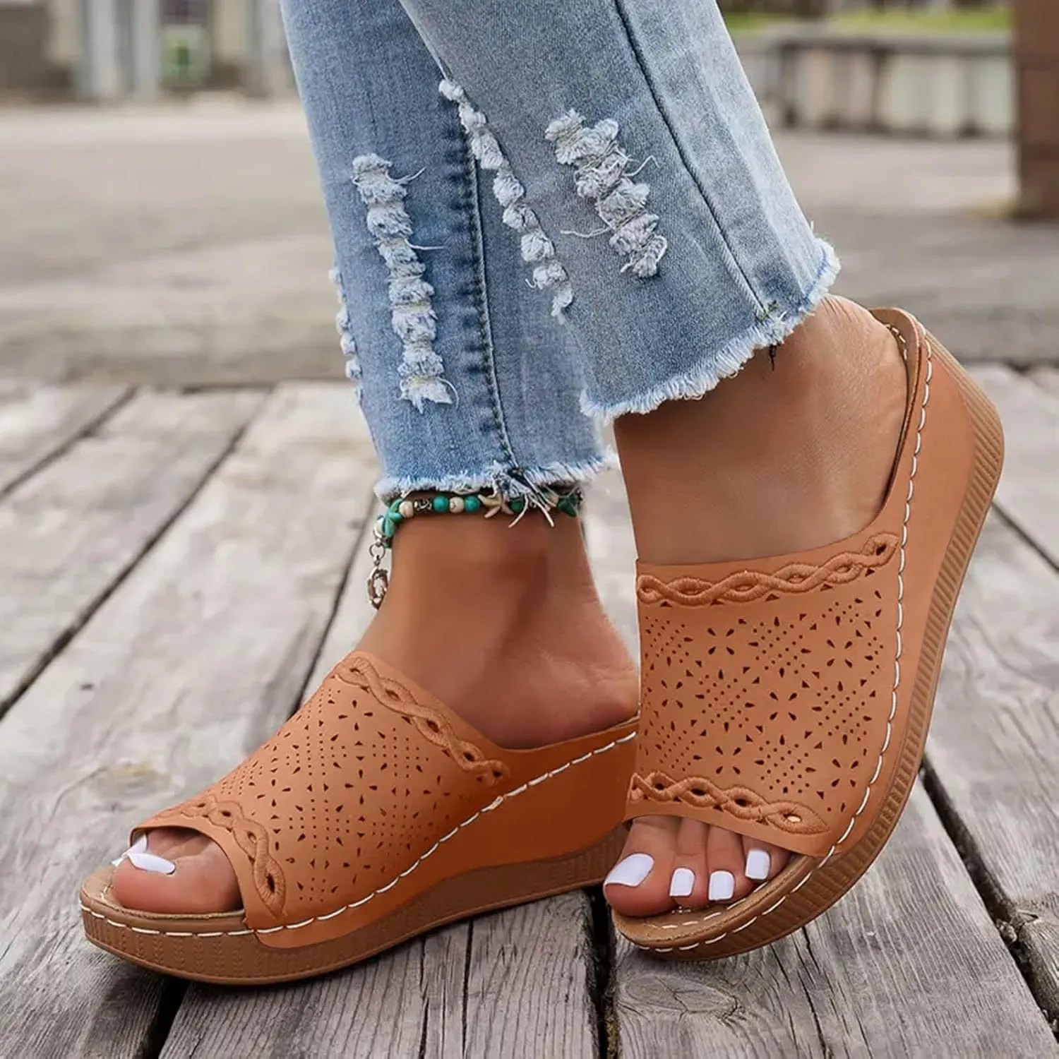 Eduavar Sandals for Women 2025 Casual Comfortable Arch Support Sandals Summer Orthotic Leather Platform Slip on Slippers