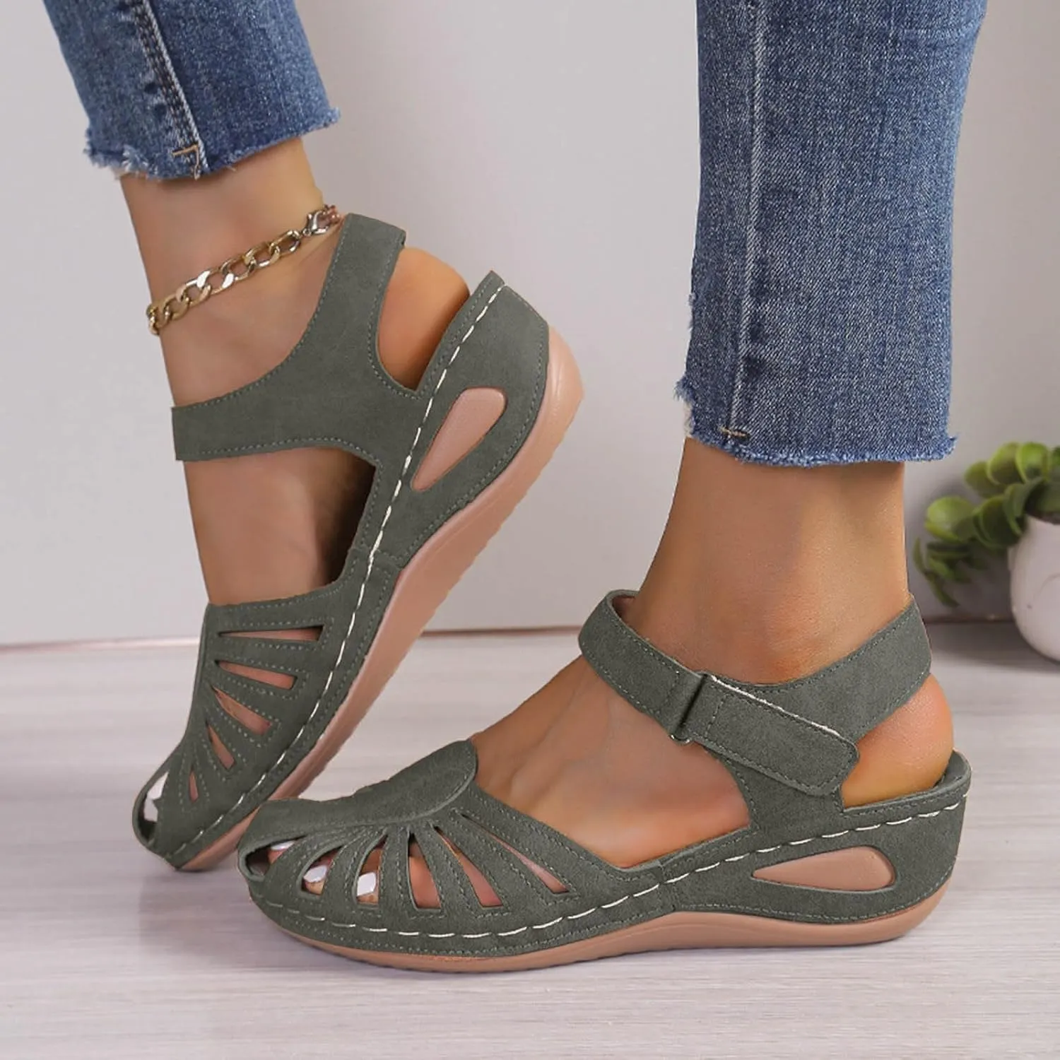 Eduavar Womens Wedge Sandals, Orthopedic Sandals for Women Comfortable Close Toe Sandals Cutout Wedge Sandals