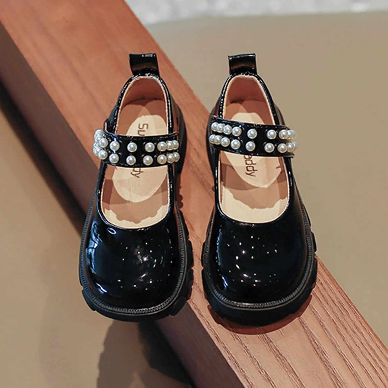 Fashion Four Seasons Children Casual Shoes Girls Thick Bottom Non Slip Comfortable Solid Color Pearl Kids Talk