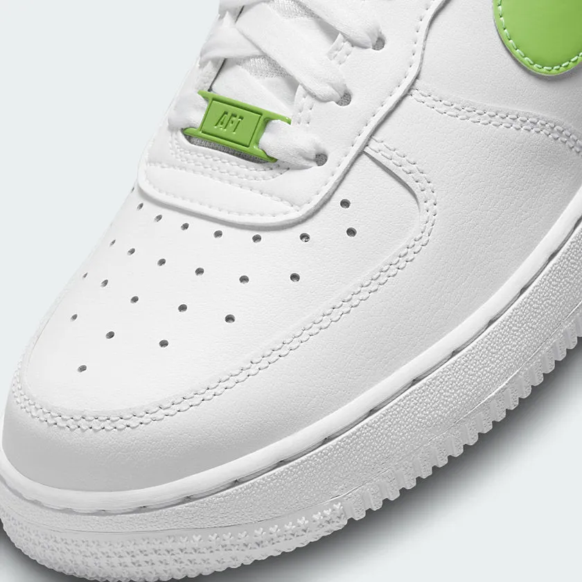 running in a valley shoes Nike Women's Air Force 1 '07 DD8959 112