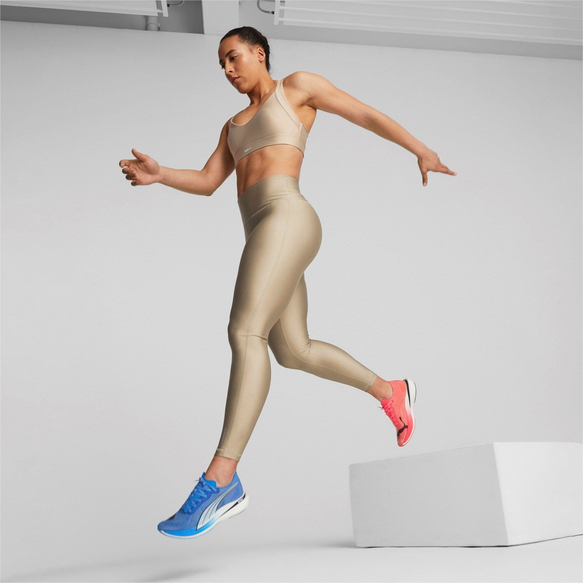 Puma Women's  Deviate Nitro Elite 2 Wns Fire Orchid-Ultra Blue Molded Footbed Outdoor Flexibility