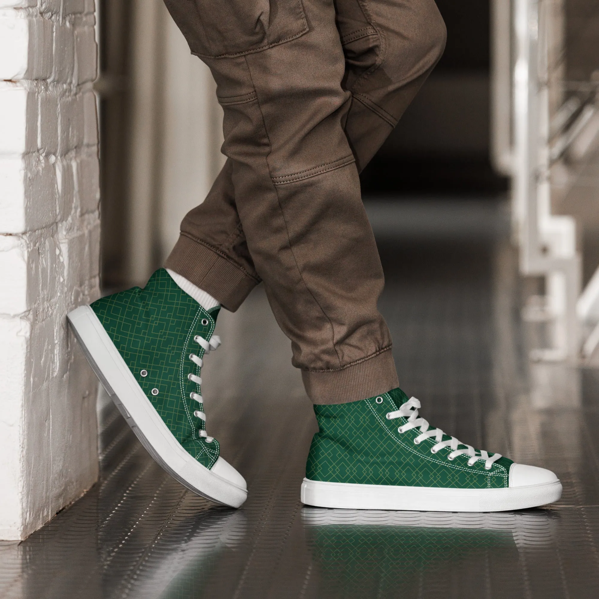 HIGHLAND Men’s high top canvas shoes