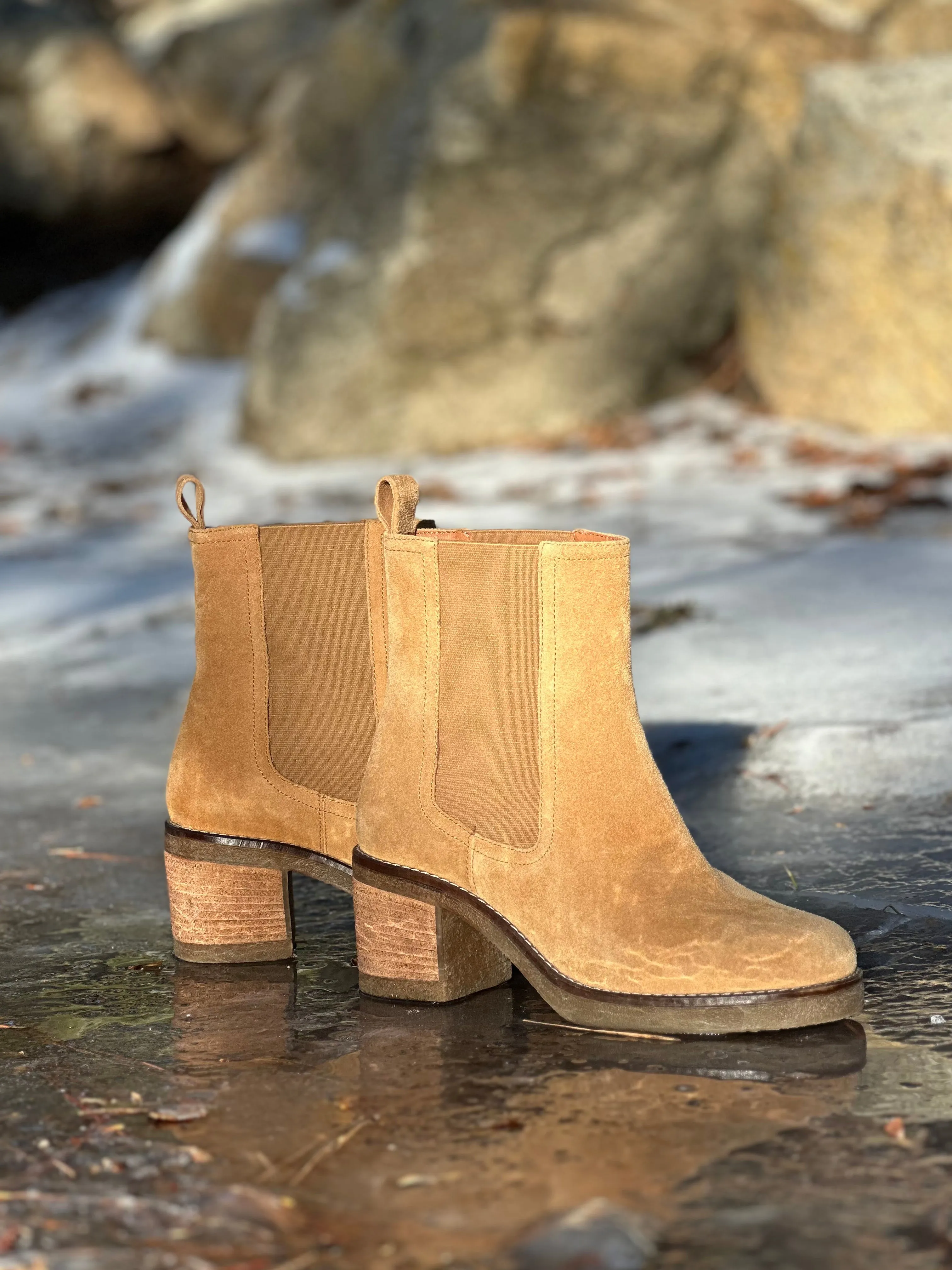 Hustle Boot