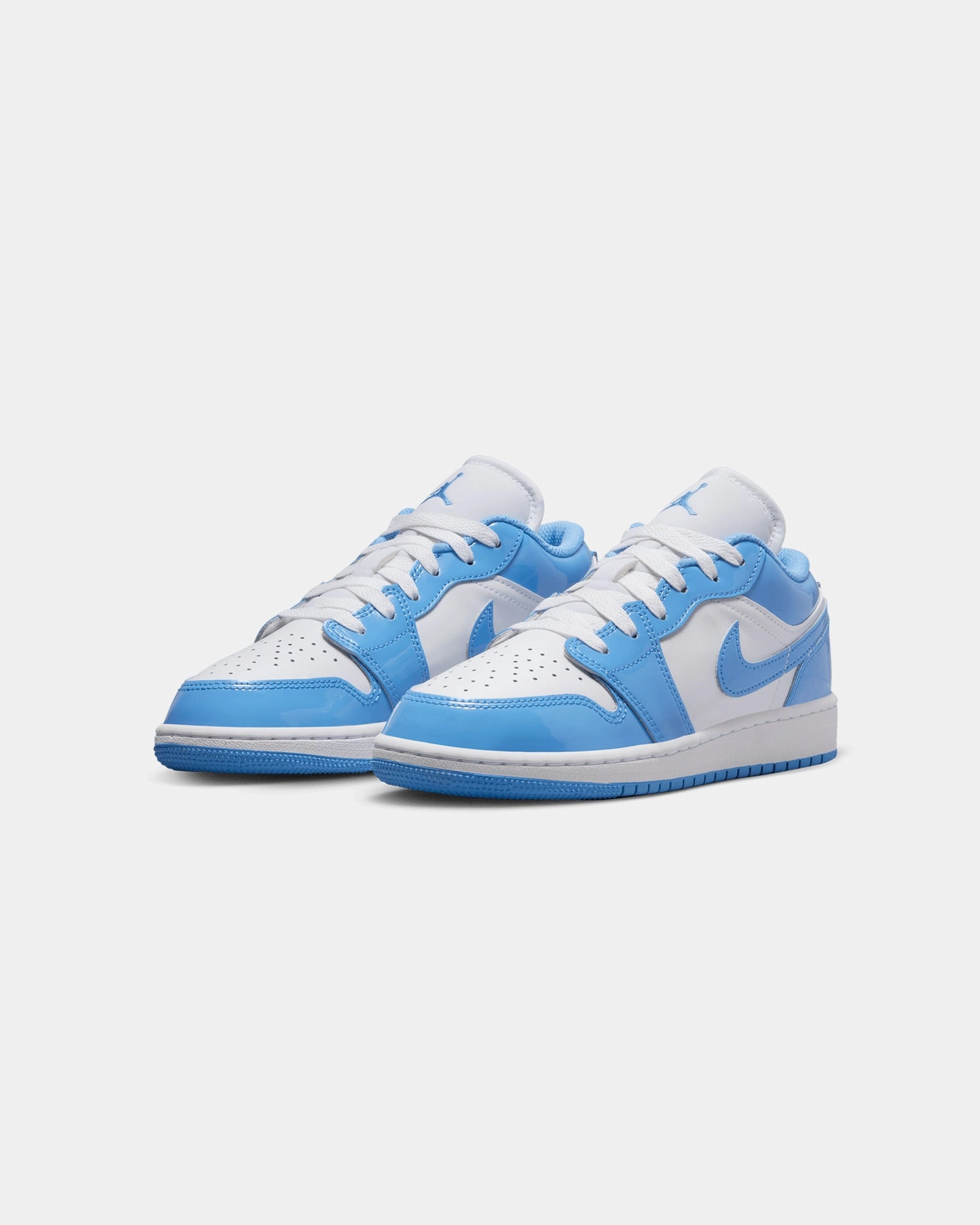 Smart Look Textured Outsole Pattern Jordan Kids' Air Jordan 1 Low SE (GS) White/Blue