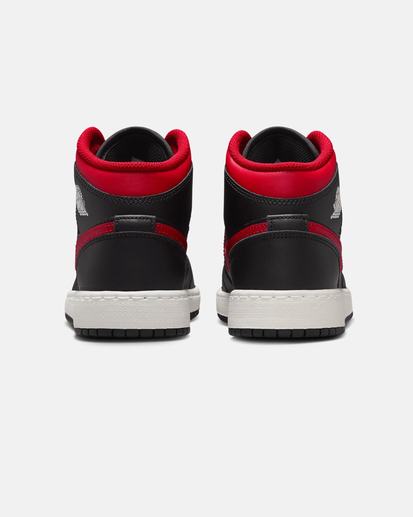 Jordan Kids' Air Jordan 1 Mid (GS) Black/Varsity Red Ergonomic Sole Ultra-soft piece