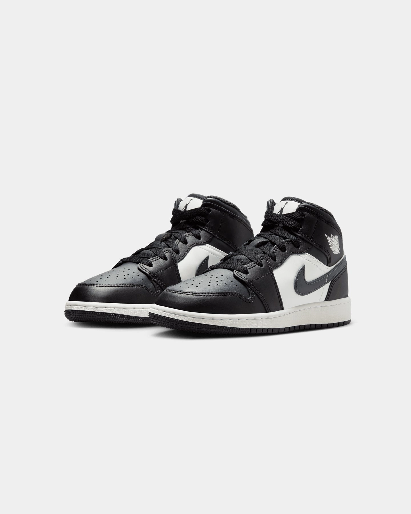 Light Grip Street Casual Jordan Kids' Air Jordan 1 Mid (GS) Black/White