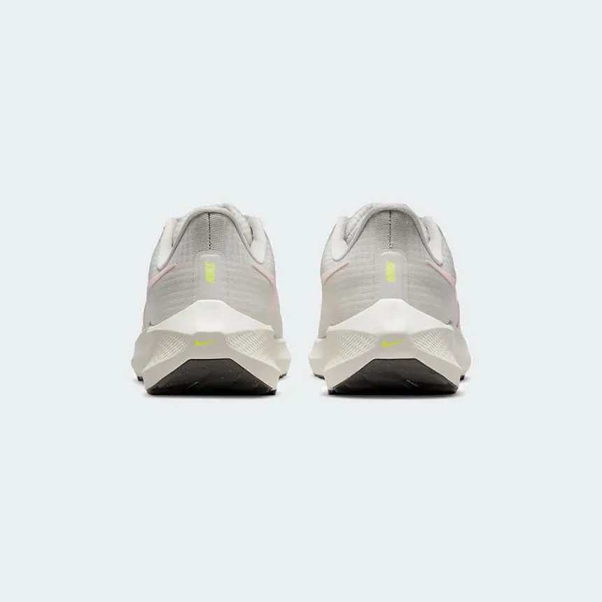 Nike Air Zoom Pegasus 39 Women's Grey Running Trainers DH4072 003 heel - cup shoes sandy beaches