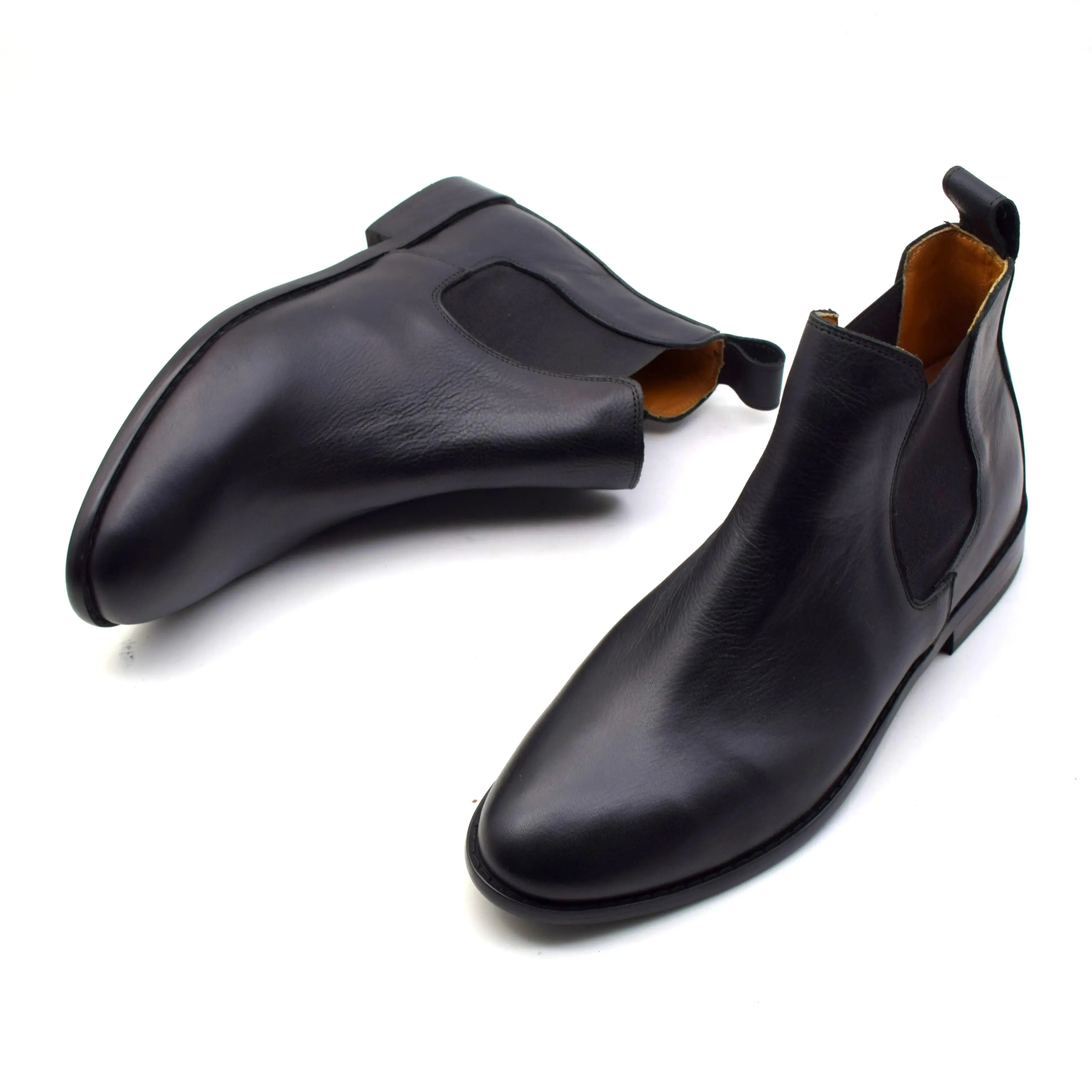LEATHER CHELSEA BOOTS