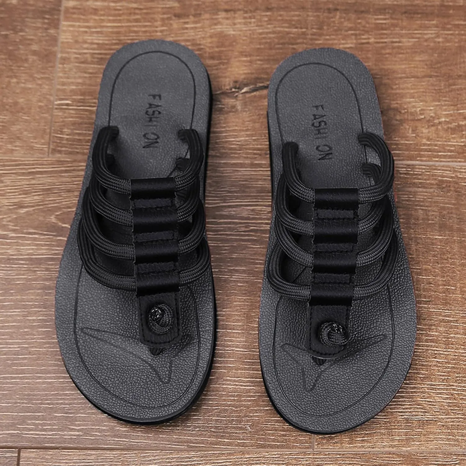 Lightweight Slippers for Beach Men Sandals Flip Flops Fashion Casual Personality Slippers Comfortable Wear Breathable