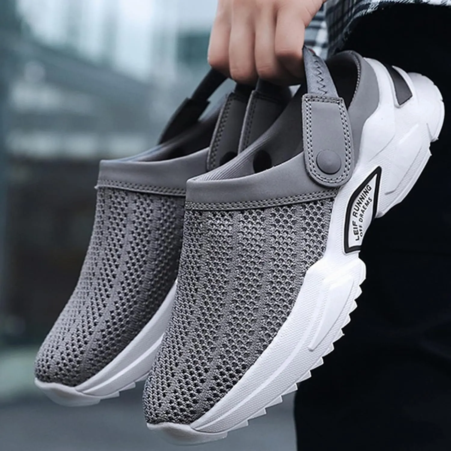 Men Casual Soft Flat Slippers Breathable Lightweight Walking Shoes Fashion Sandals Men Sandals