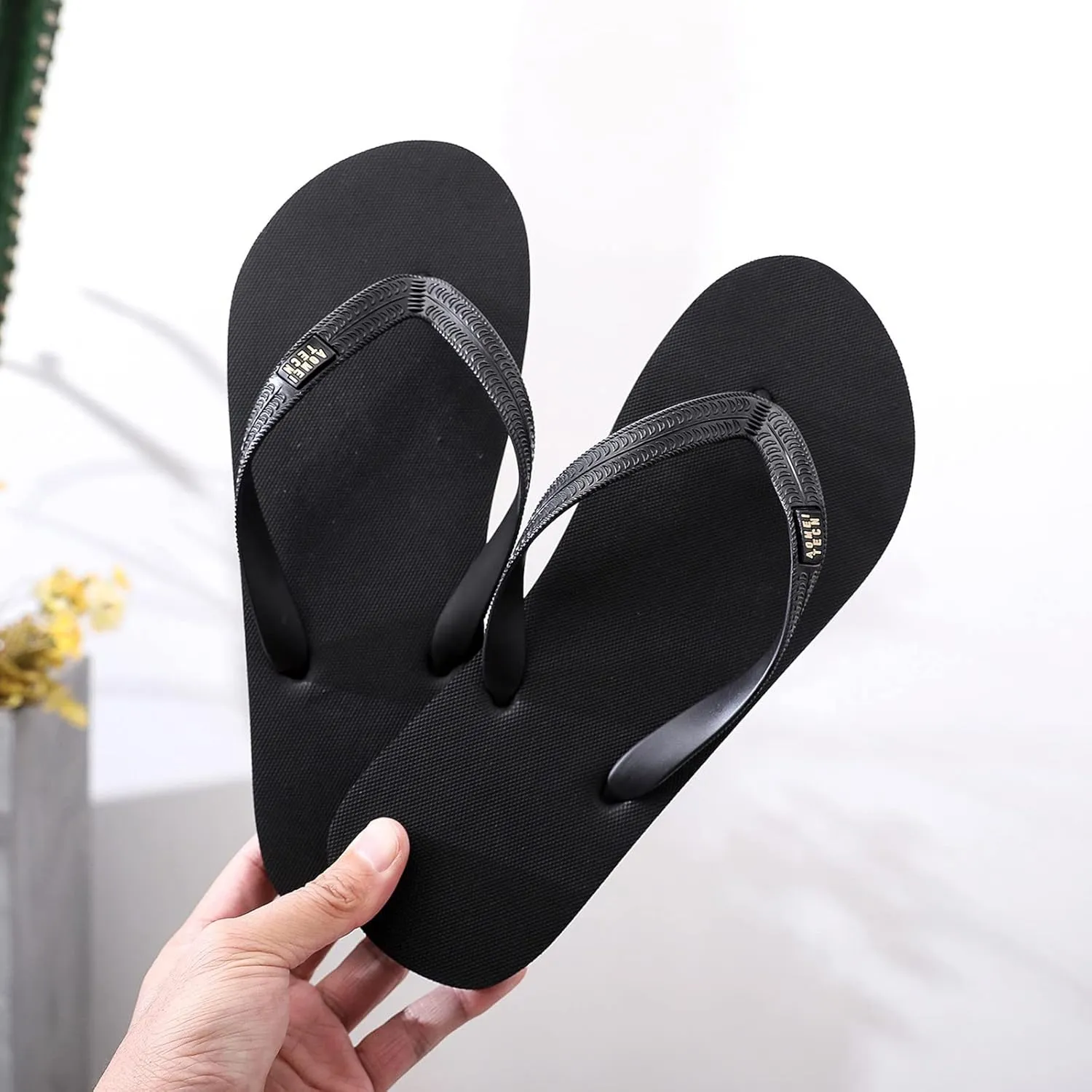 Men Shoes Flat Herringbone Slippers Fashion Casual Beach Casual Sandals Slip Sandal Flip Flops