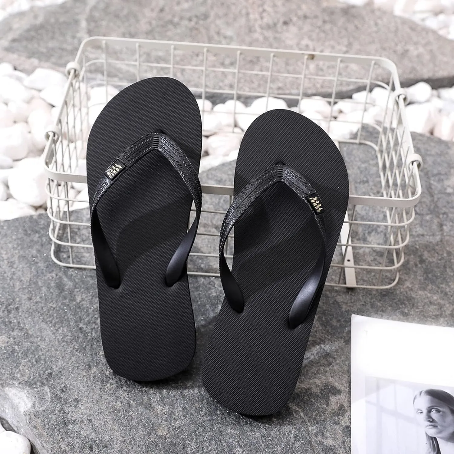 Men Shoes Flat Herringbone Slippers Fashion Casual Beach Casual Sandals Slip Sandal Flip Flops