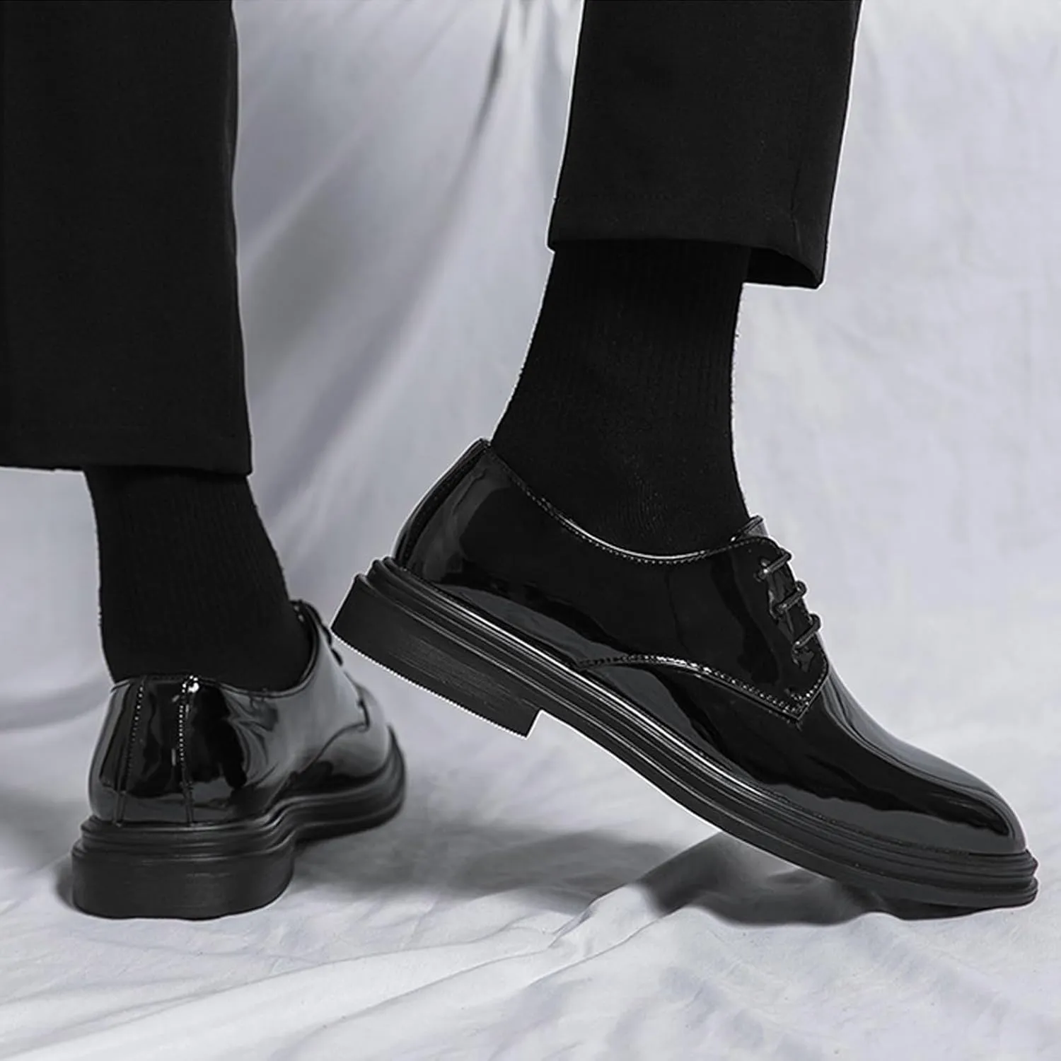 Men's Classic Lace Up Oxfords Dress Shoes,Fashion Pointed Toe Business Wedding Work Oxford Formal Shoes Faux Patent Leather Tuxedo Derby Shoes