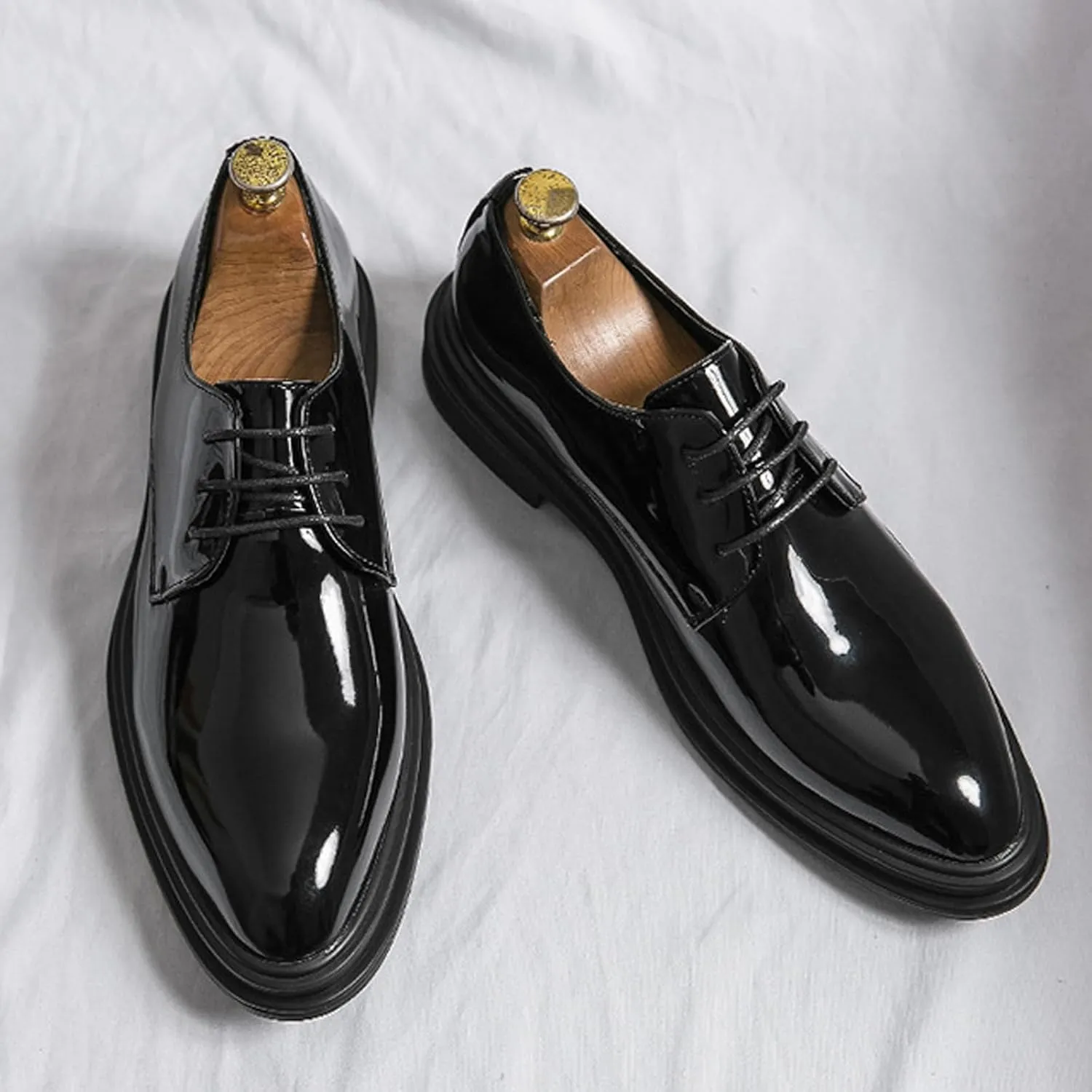 Men's Classic Lace Up Oxfords Dress Shoes,Fashion Pointed Toe Business Wedding Work Oxford Formal Shoes Faux Patent Leather Tuxedo Derby Shoes