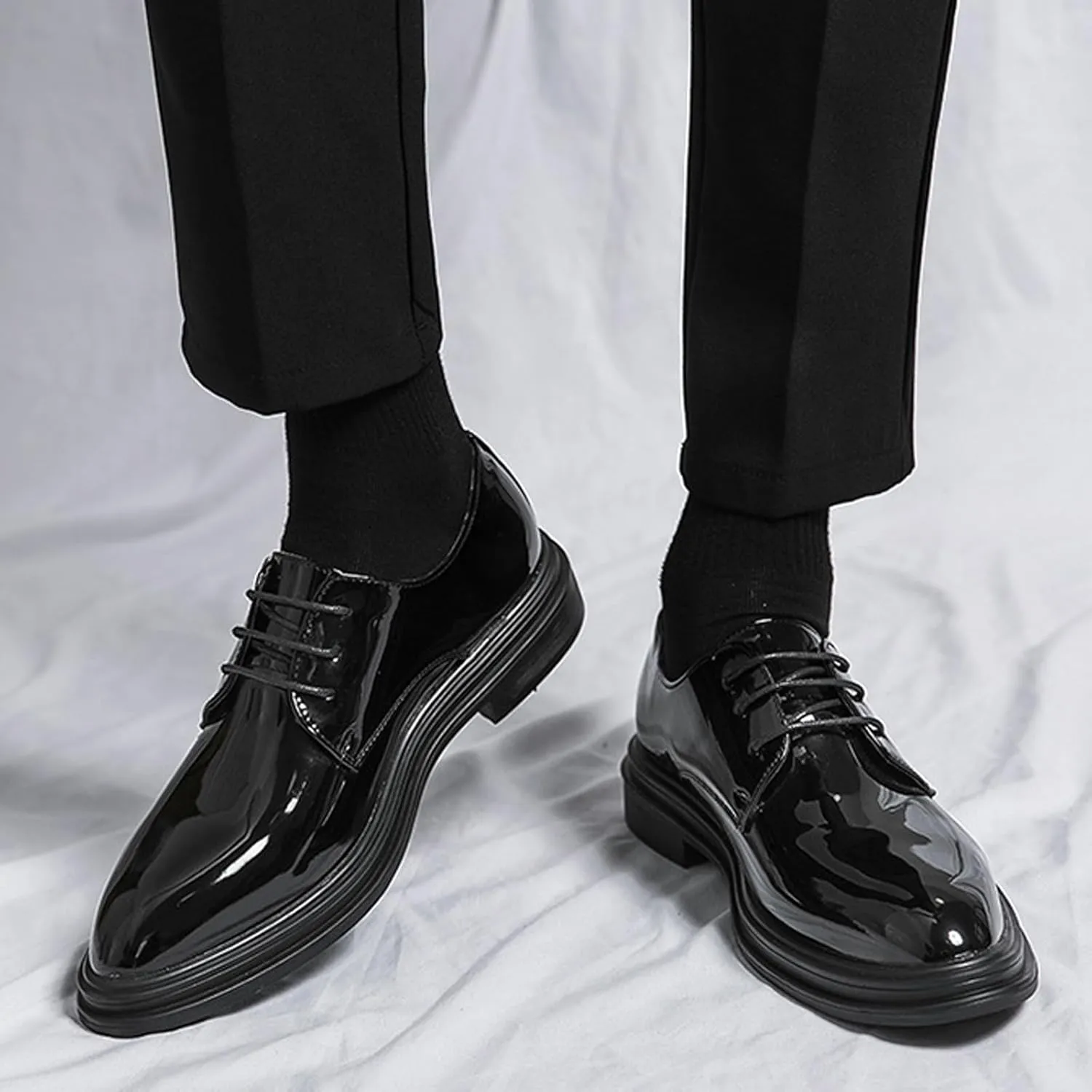 Men's Classic Lace Up Oxfords Dress Shoes,Fashion Pointed Toe Business Wedding Work Oxford Formal Shoes Faux Patent Leather Tuxedo Derby Shoes