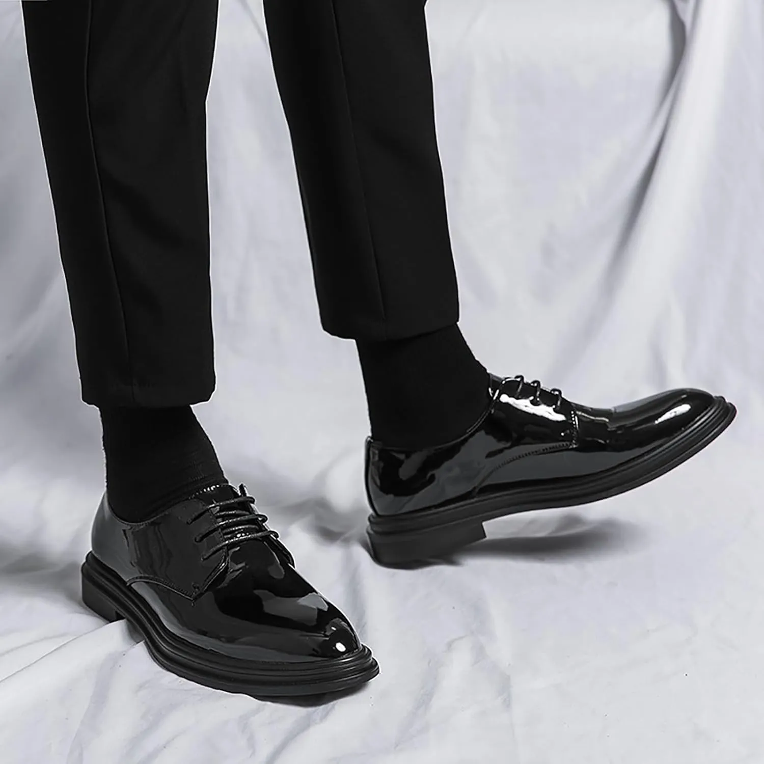 Men's Classic Lace Up Oxfords Dress Shoes,Fashion Pointed Toe Business Wedding Work Oxford Formal Shoes Faux Patent Leather Tuxedo Derby Shoes