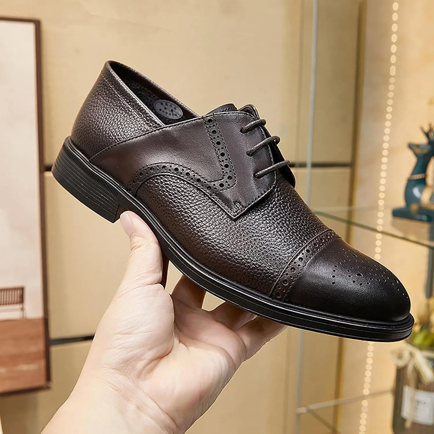 Men's Leather Oxford Shoes, Anti-Slip Lightweight Classic Lace-Up Formal Shoes for Work, Dating, Outdoor