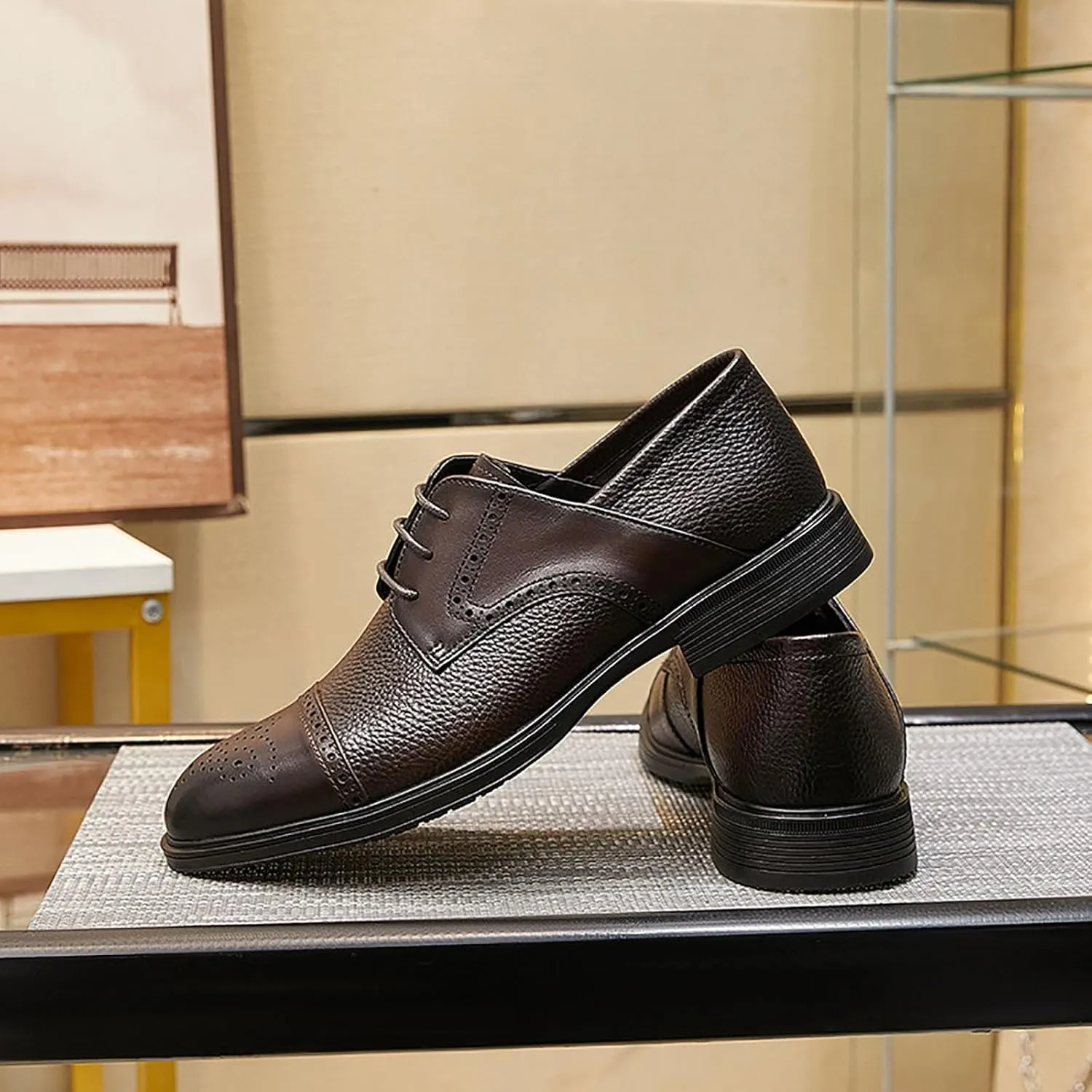 Men's Leather Oxford Shoes, Anti-Slip Lightweight Classic Lace-Up Formal Shoes for Work, Dating, Outdoor