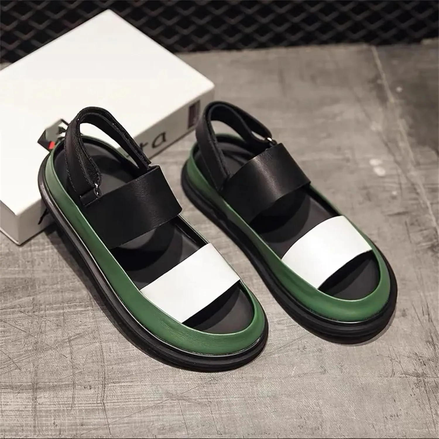 Men's Luxury Leather Slippers - High Street Summer Casual Shoes in Black