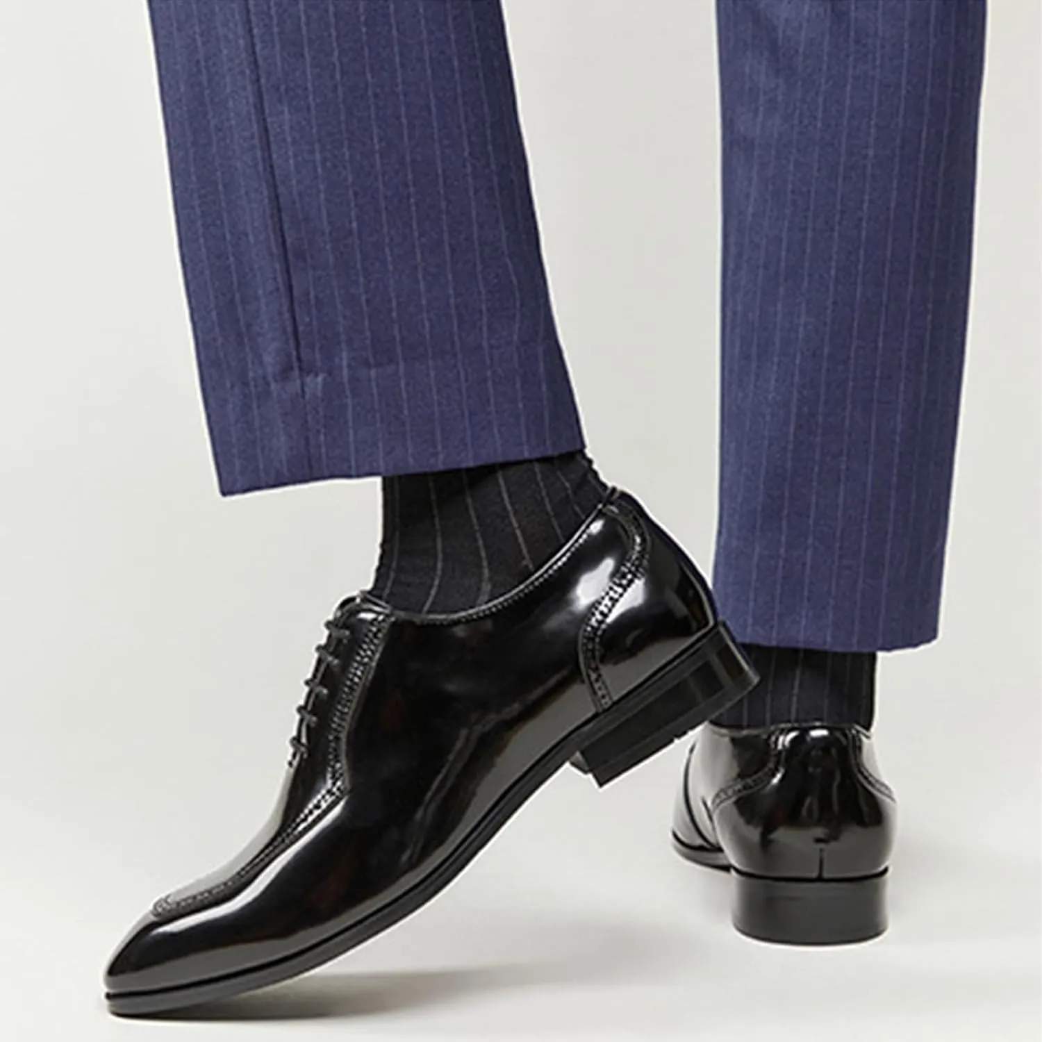 Men's Patent Leather Lace Up Brogue Oxford Shoes Fashion Pointed Toe Non Slip Tuxedo Dress Shoes Comfort Prom Weddings Formal Shoes