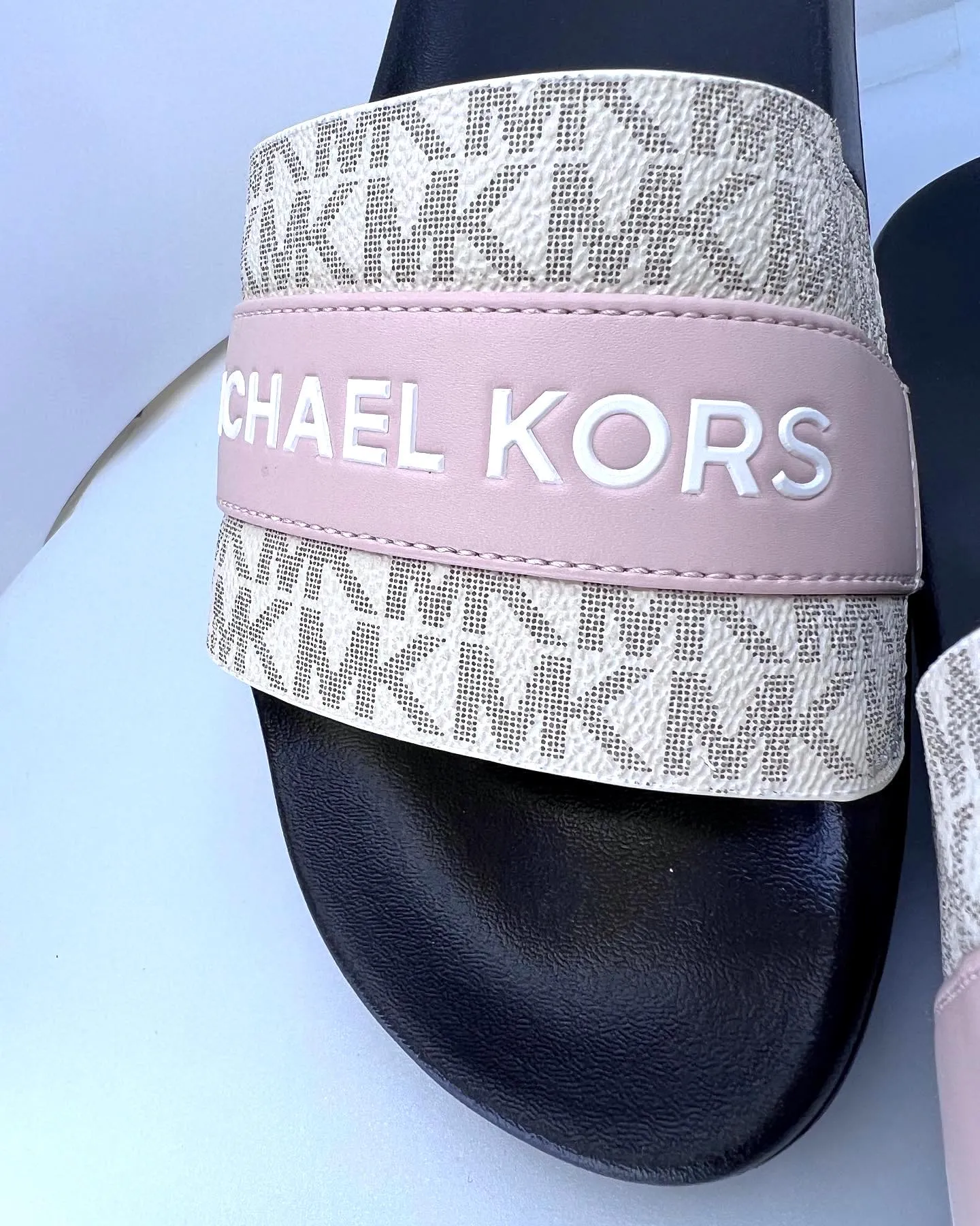 MICHAEL KORS DEMI SLIDE SANDALS