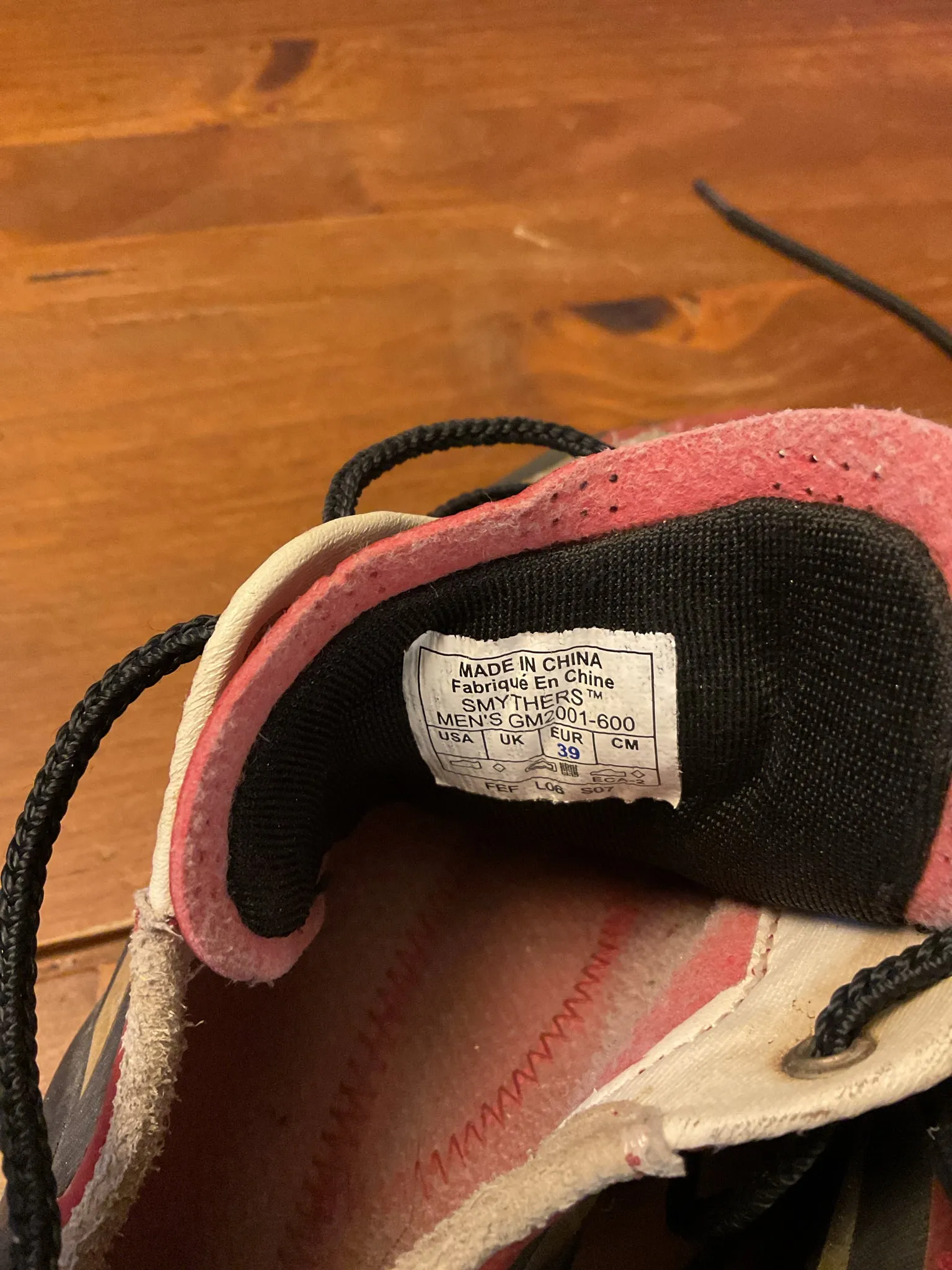 Montrail Smithers Climbing Shoes Men's 6.5 / Women's 7.5