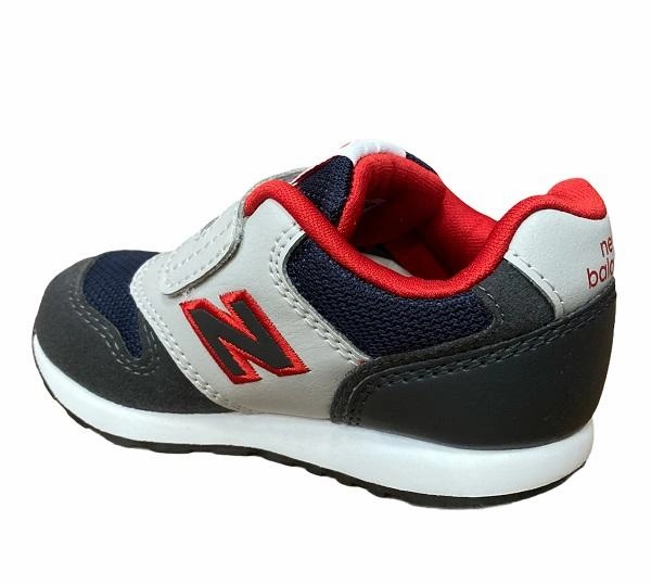 New Balance scarpa sneakers da bambino IZ996MNR blu-grigio sandy beaches