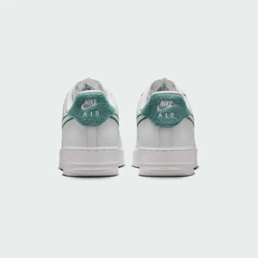 air - mesh shoes Nike Air Force 1 '07 LV8 Men's FN8349 100