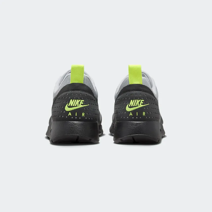 recycled - material shoes Nike Air Max Tavas Men's 705149 015
