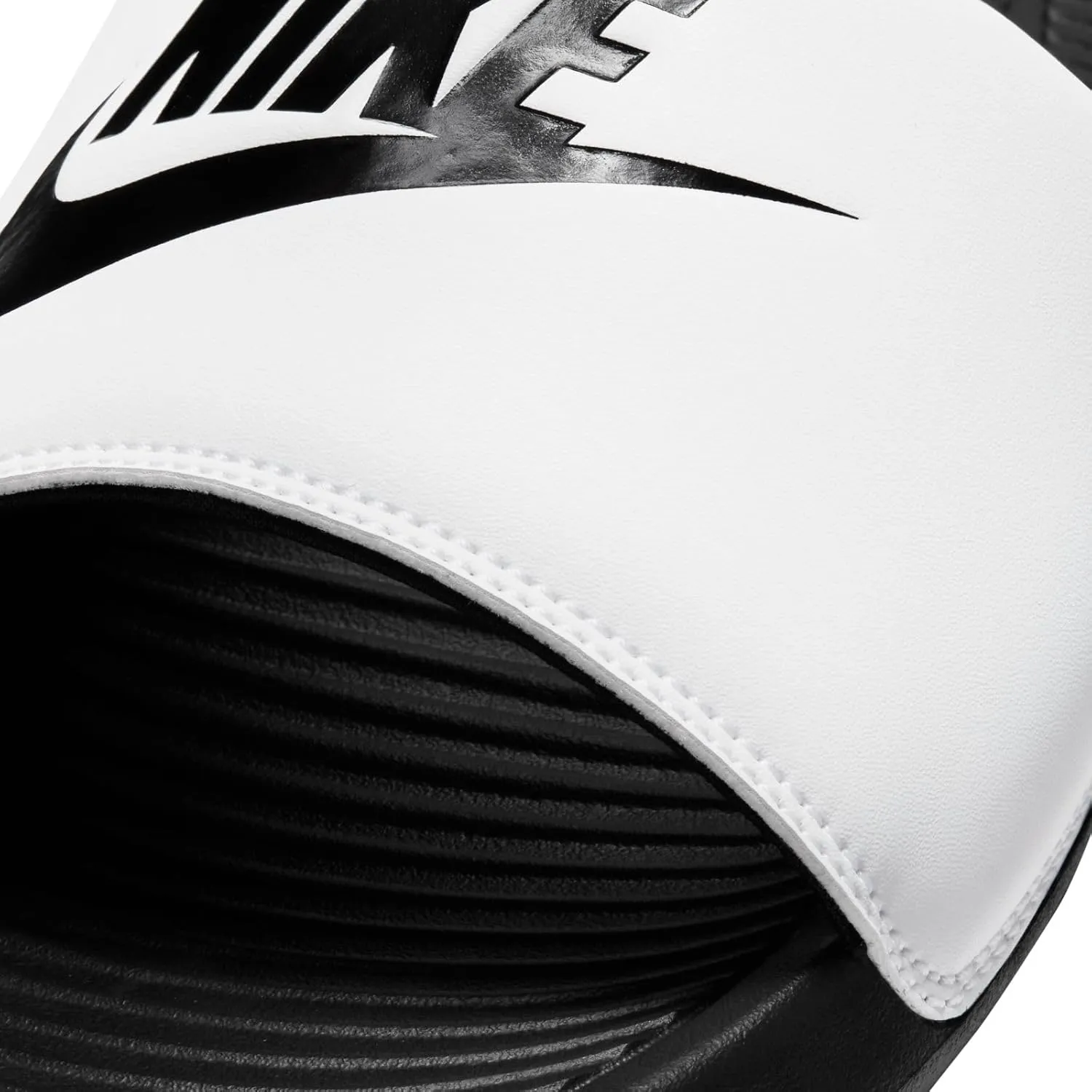 NIKE Men's Slide Trail Running Shoe