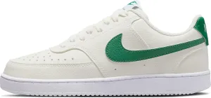 Nike Women Court Vision Low Sneaker NN