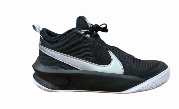 well - balanced Mobile App Integration Nike scarpa da pallacanestro da ragazzo Team Hustle D 10 CW6735 004 nero-argento