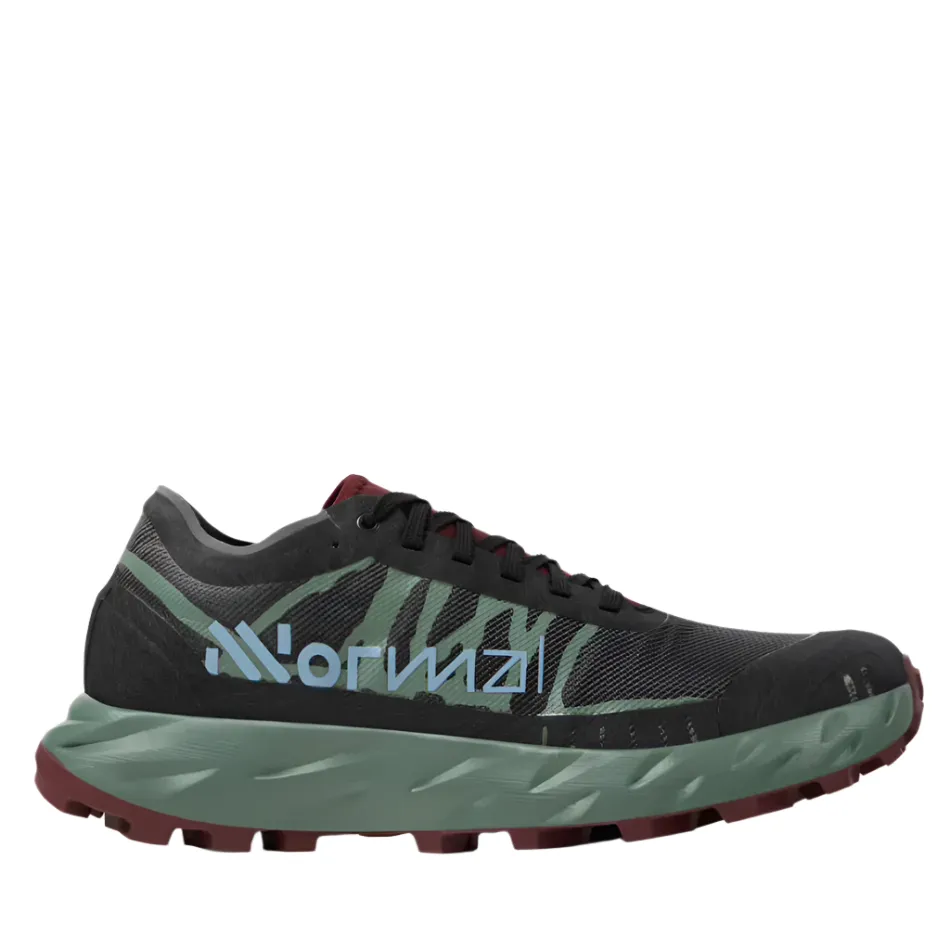 NNormal Unisex Kjerag Brut Trail Running Shoes in Red/Green AW25 running in a sports complex shoes
