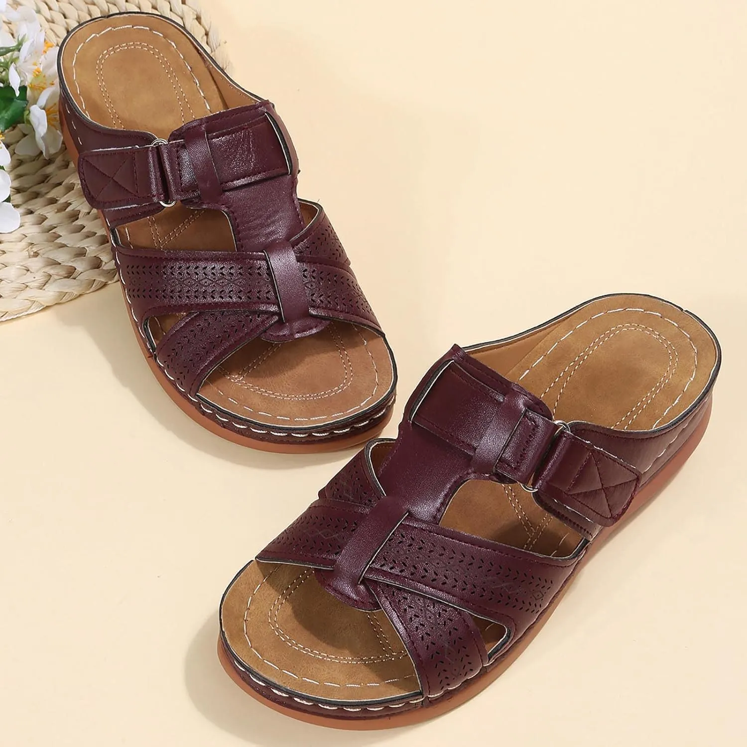 oiangi Womens Sandals 2023 Summer Comfortable Wedge Sandals with Arch Support Solid Casual Fish Mouth Open Toe Slip on Slippers Ladies Beach Travel Shoes