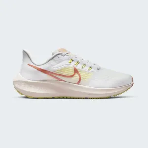 Gapless Stride Transition running in a ditch area shoes Nike Air Zoom Pegasus 39 Women's DH4072 501