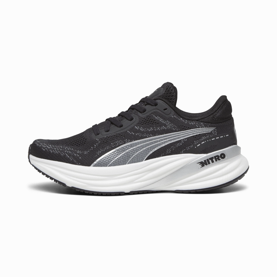 Puma Magnify Nitro 2 Women's Running Shoes in PUMA Black/White/Silver AW24 Professional Shoes Torsion Resistance