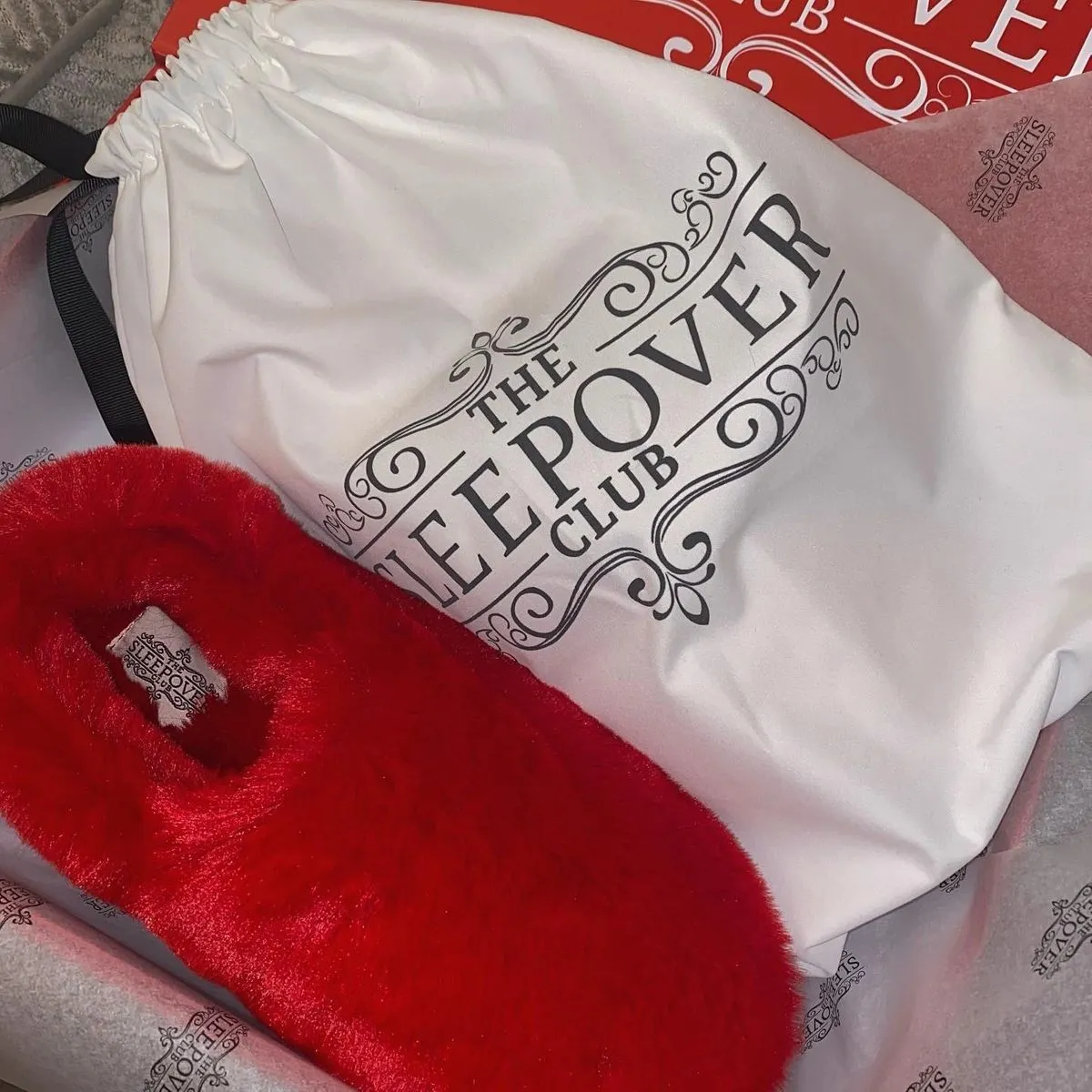 Red Luxury Faux Fur Slippers